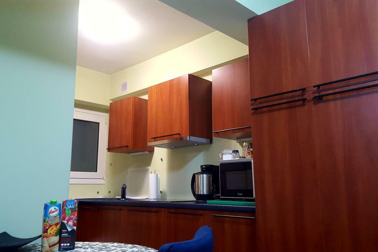 אתונה Quiet Apartment In Plaka מראה חיצוני תמונה